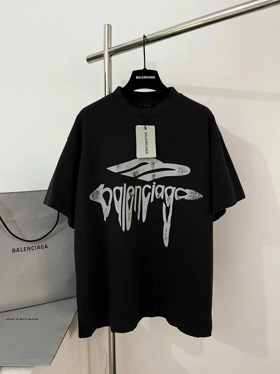 Чоловіча футболка - Balenciaga